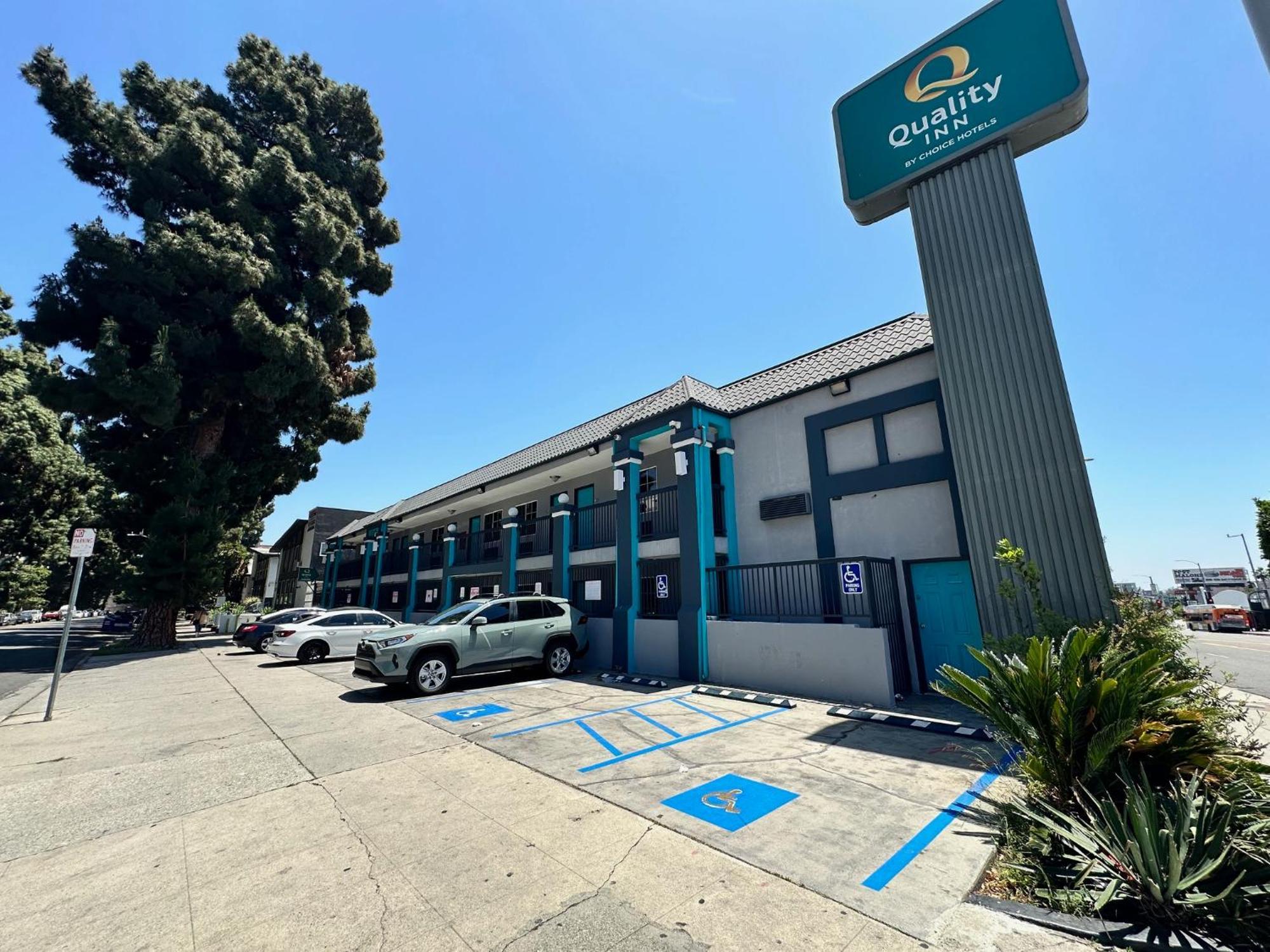 Quality Inn Near Hollywood Walk Of Fame — Фото 1